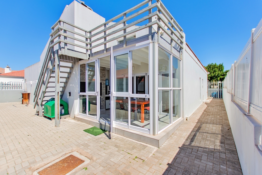 3 Bedroom Property for Sale in Port Owen Western Cape